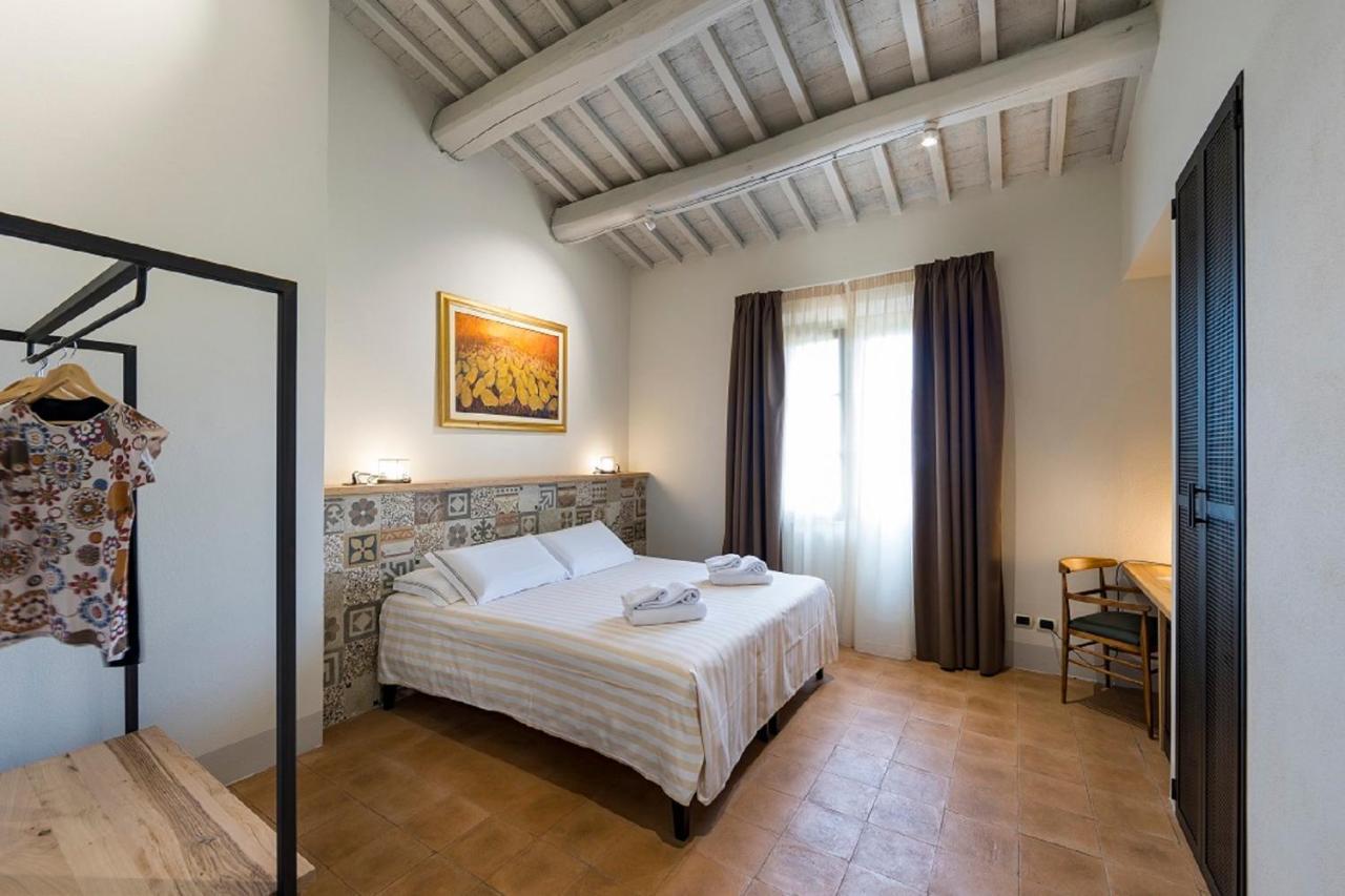 Agriturismo Podere L'Aione สคานซาโน ภายนอก รูปภาพ